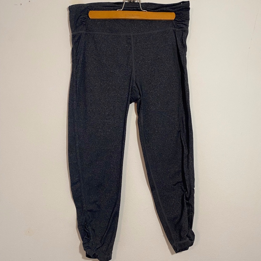 Xersion fitted grey athletic legging sz S